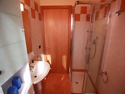 Charming sea Front View Apartment-beahost Rentals