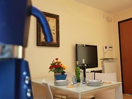 Charming sea Front View Apartment-beahost Rentals