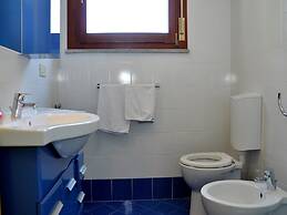 Modern Apartment Close to the Beach - Beahost