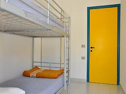 Modern Apartment Close to the Beach - Beahost