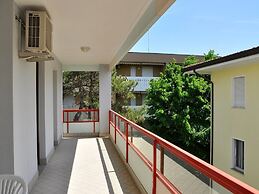 Modern Apartment Close to the Beach - Beahost