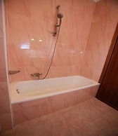 Beautiful sea View Apartment for 12 Guests