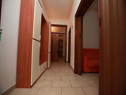 Beautiful sea View Apartment for 12 Guests