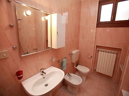 Beautiful sea View Apartment for 12 Guests