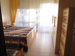 Modern Flat With Balcony and Lift at Grado Pineta