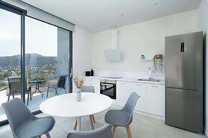 White Cliff Luxury Suites