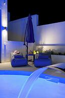 White Cliff Luxury Suites