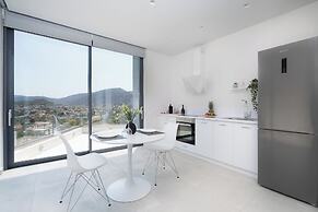 White Cliff Luxury Suites