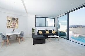 White Cliff Luxury Suites