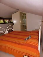 Villa With Garden Parking and AC