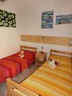 Villa With Garden Parking and AC