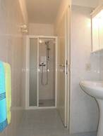 Flat With Terrace Near the Beach - Beahost