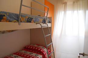 Flat With Terrace Near the Beach - Beahost