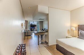 De Waterkant Studio Apartment, Fully Furnished and Equipped No0803