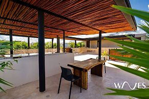 2 Br. Spacious Great Located Top Amenities