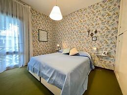 Colorful and Stylish Villa With Shared Pool and Private Garden by Beah