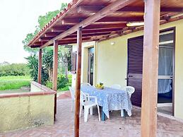 Apartment in Villa With Garden Close to the sea