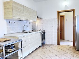 Apartment in Villa With Garden Close to the sea