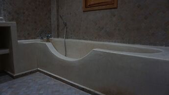 Saphir Paon - Luxury Villa in the Middle of a Farm