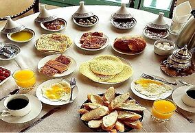 Saphir Paon - Luxury Villa in the Middle of a Farm