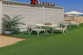 Beachfront Chalet in Porto Said With