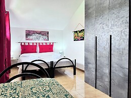 Welcoming Apartment few Minutes From the sea