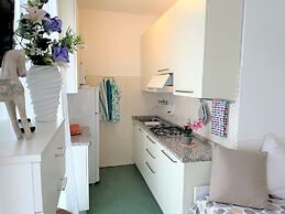 Spacious Studio Close to the Beach - Beahost