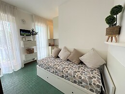 Spacious Studio Close to the Beach - Beahost
