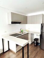 Rolo Aptos Amoblados Valmont