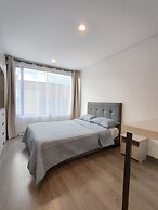 Rolo Aptos Amoblados Valmont