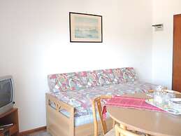 Bright Flat With Balcony in Bibione - Beahost