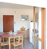 Bright Flat With Balcony in Bibione - Beahost