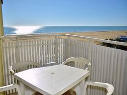 Renewed Flat With Seaview - Beahost