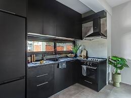 Sanders Old Port - Cozy 1-bdr. Apt. w/ Balcony