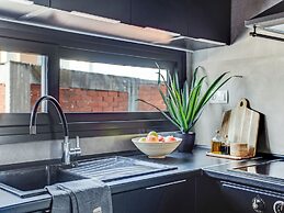 Sanders Old Port - Cozy 1-bdr. Apt. w/ Balcony