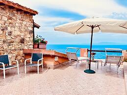 Apartment With Stunning Views