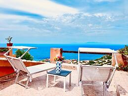 Apartment With Stunning Views