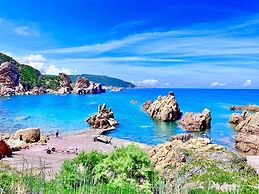 Apartment With Stunning Views