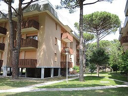 Bright Flat Next to Bibione Pineda - Beahost