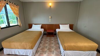 Orchard House Resort