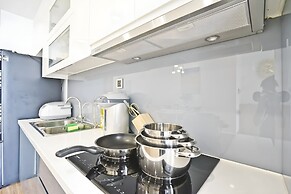 Mikage - Vinhome Metropolis Lieu Giai Apartment