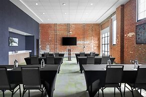 Home2 Suites by Hilton Phoenix Downtown