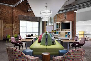 Home2 Suites by Hilton Phoenix Downtown