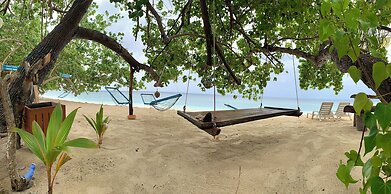 Dhamana Beach
