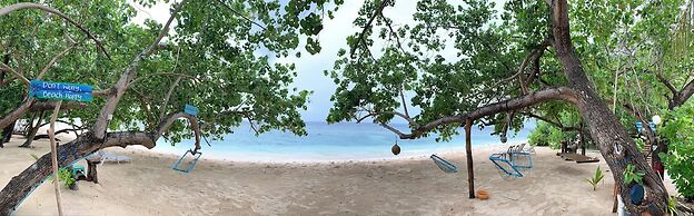 Dhamana Beach