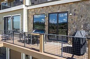 Hay Meadow Lodge 3 Bedroom Townhouse by RedAwning