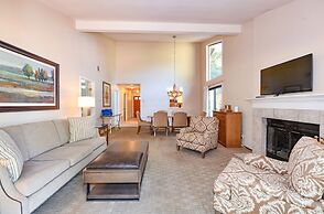 808 Augusta Cir 3 Bedroom Home by RedAwning