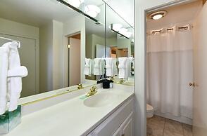 808 Augusta Cir 3 Bedroom Home by RedAwning