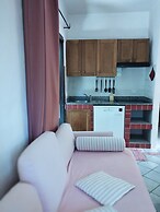 Seaside Apartment Baja Sardinia - 6pl August - 250 m From Smeraldo Bea