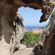 Seaside Apartment Baja Sardinia - 6pl August - 250 m From Smeraldo Bea